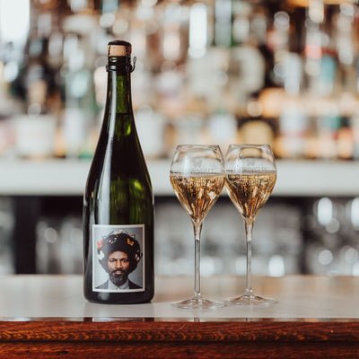2021 Hattingley The English Gent - Sparkling White - Caviste Wine